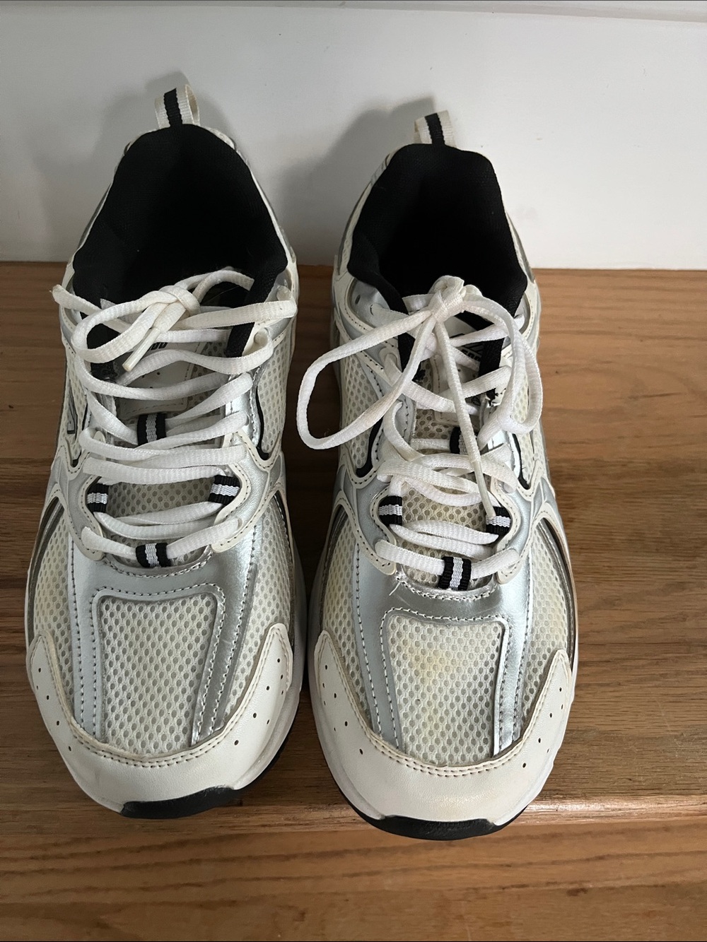 Avia White and Silver Men's Athletic Sneakers